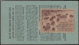 Scan of RW8 1941 Duck Stamp  Used on VA NR License F-VF